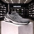 Scarpe sportive leggere