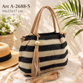 Borsa Donna Intrecciata a Righe Beige e Nera con Tracolla e Nappa