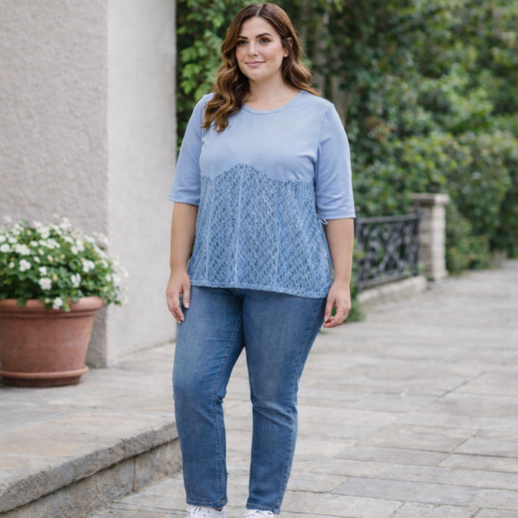 Maglia Curvy con Inserto in Pizzo